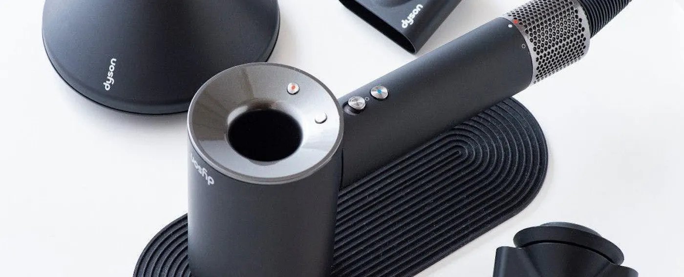 ダイソンドライヤー