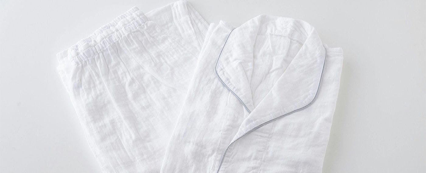 柔らかなガーゼのパジャマ