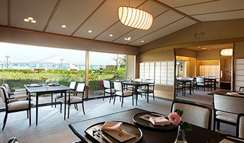 ヒルトン東京お台場 の空室状況を確認する 宿泊予約は 一休 Com