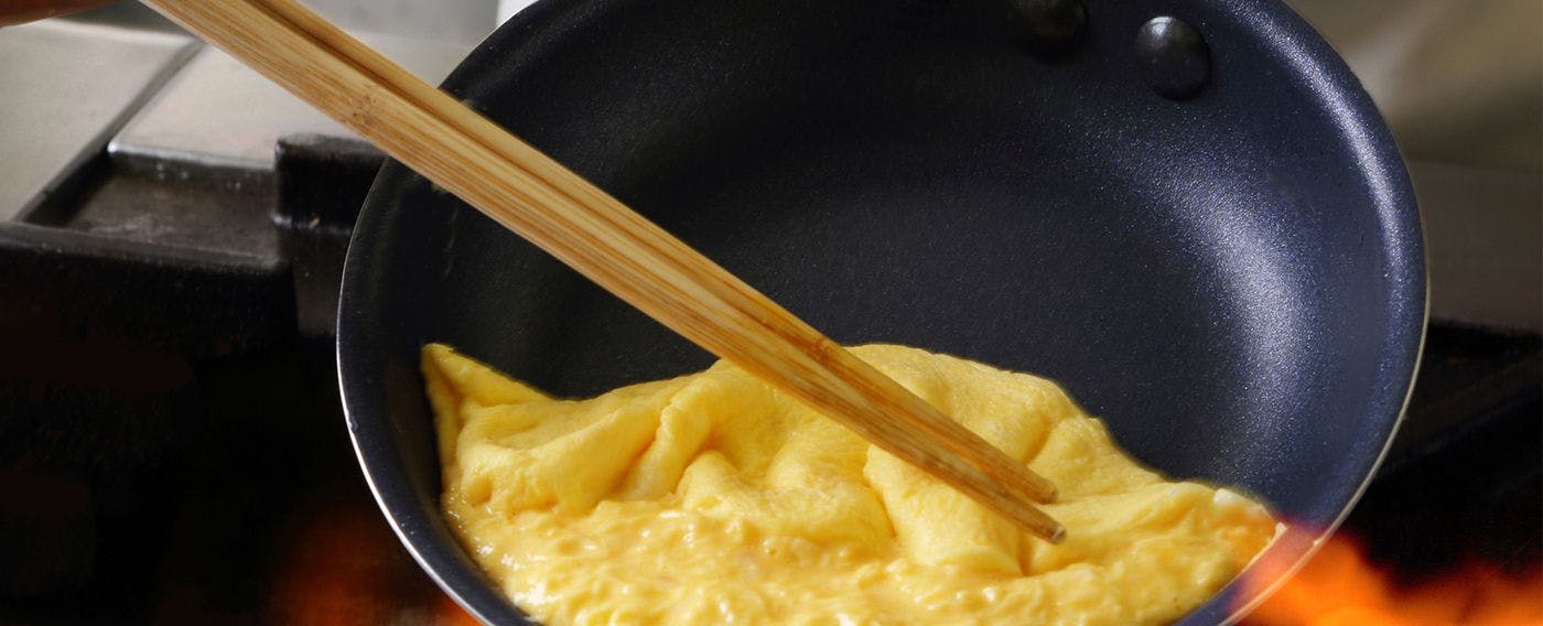 シェフが目の前で作る卵料理