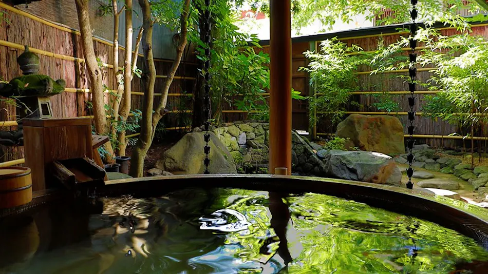 坂聖・玉樟園(旧:玉樟園新井)
