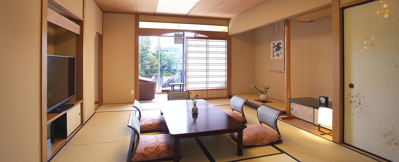 本陣平野屋　花兆庵