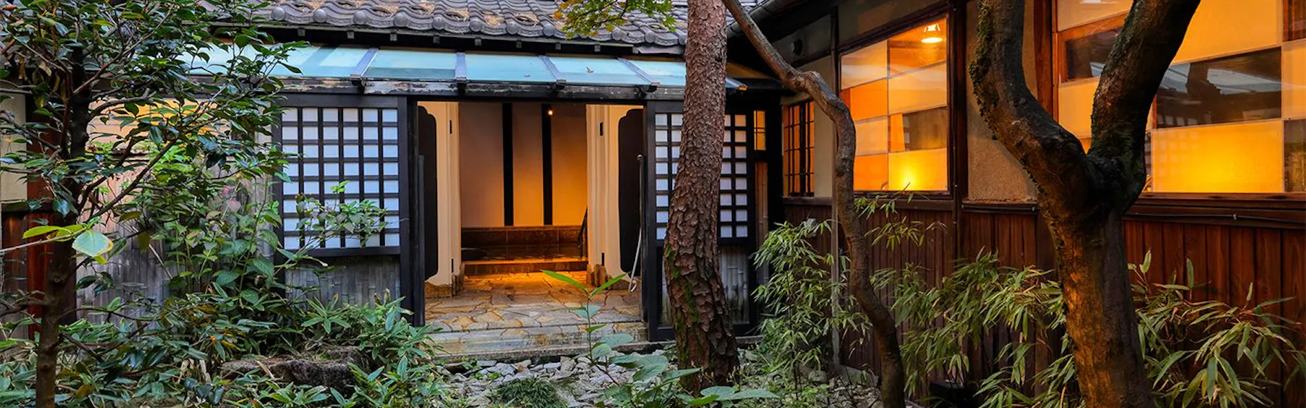 本陣平野屋 花兆庵