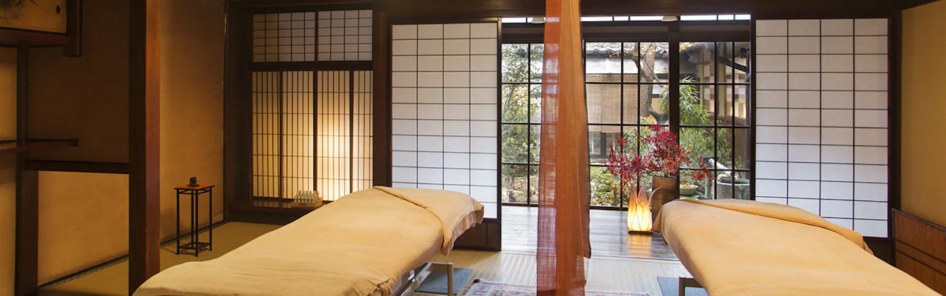 本陣平野屋 花兆庵