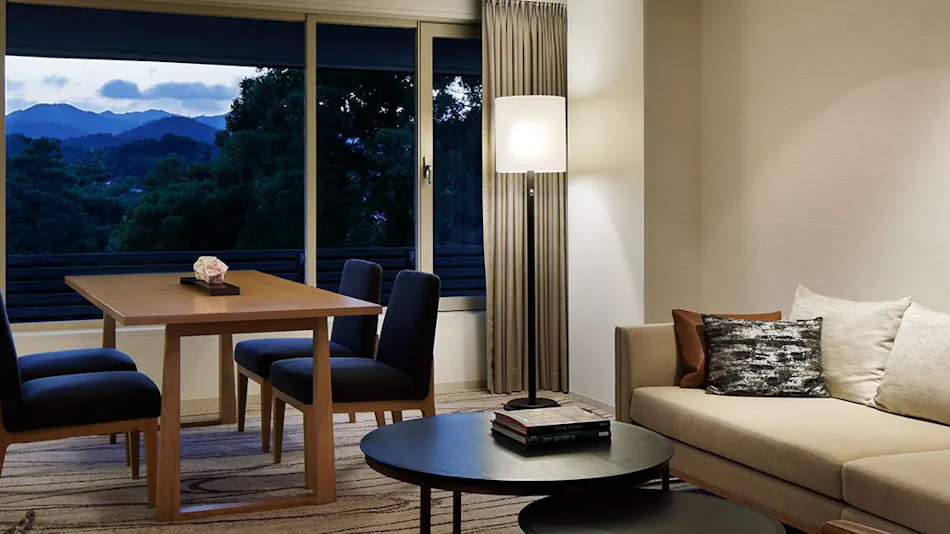 The Prince Kyoto Takaragaike, Autograph Collection