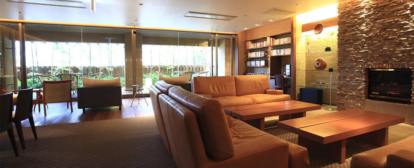 瑠璃光クラブラウンジ