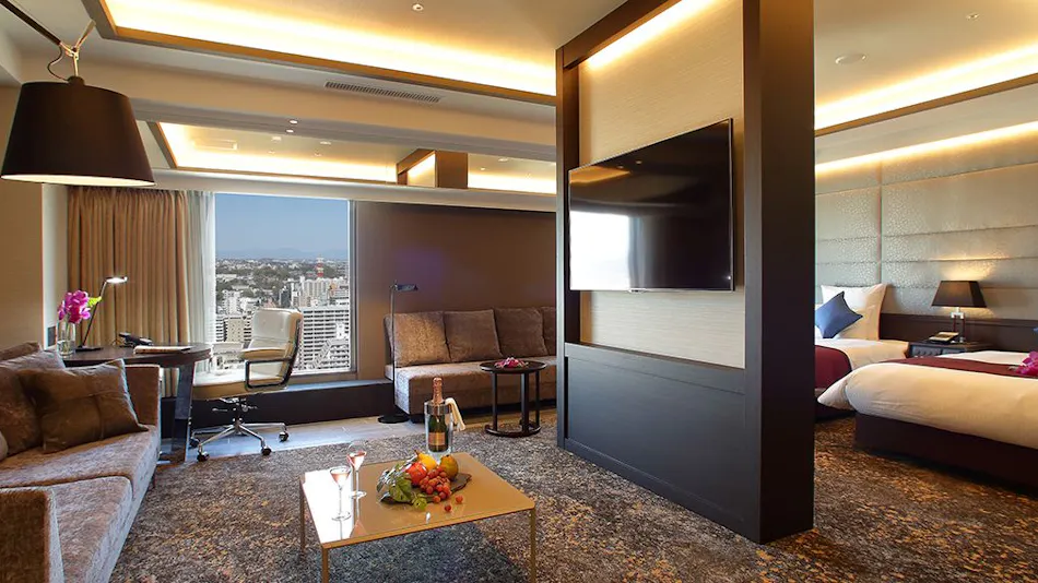 ANA Crowne Plaza Hotel Kumamoto New Sky