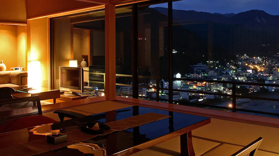 Gero Onsen Koyoi Tenku ni Asobu Shogetsu