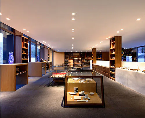 Toko Suvenir Lantai 1