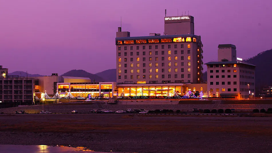 Nagaragawa Onsen Gifu Grand Hotel