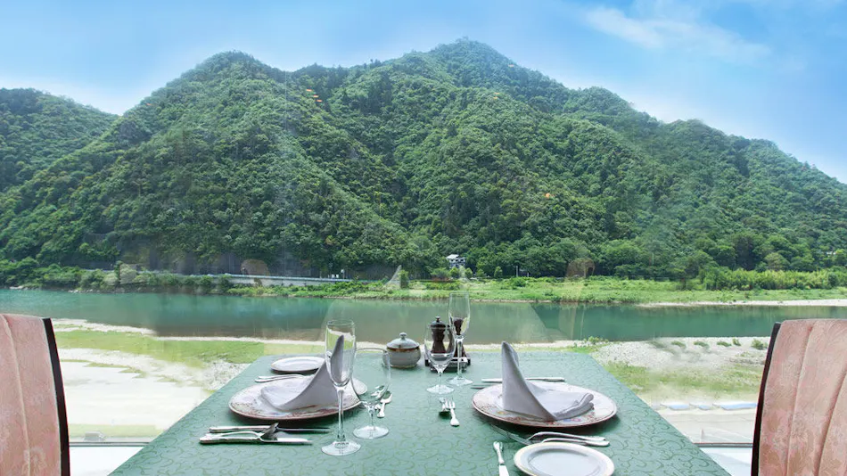 Nagaragawa Onsen Gifu Grand Hotel