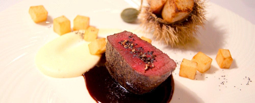 知床 清里町 ウエネウサルみどりの宿で 肉料理 をご紹介 最上のひとときをどうぞ 一休 Com