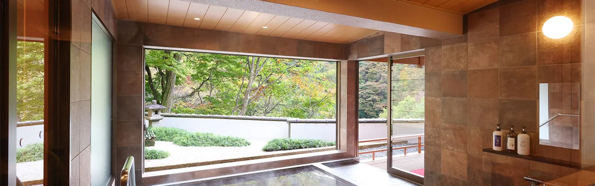 緑霞山宿 藤井荘