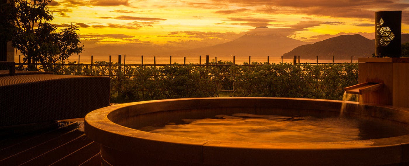 World Heritage Site: Fugaku Gunjo, an Inn with Views of Mount Fuji