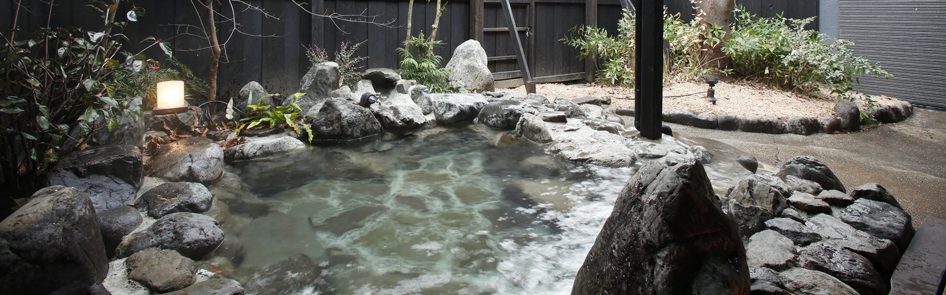 ペットと泊まれる宿　Wa！王国 狗の郷