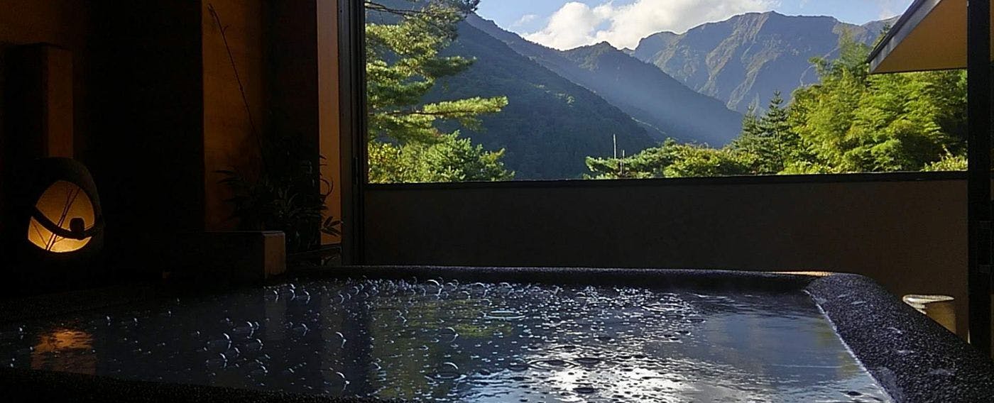 高濃度水素風呂（半露天、完全予約制）