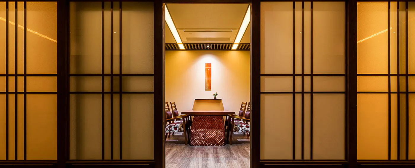 空燈餐廳「うらら-URARA-」