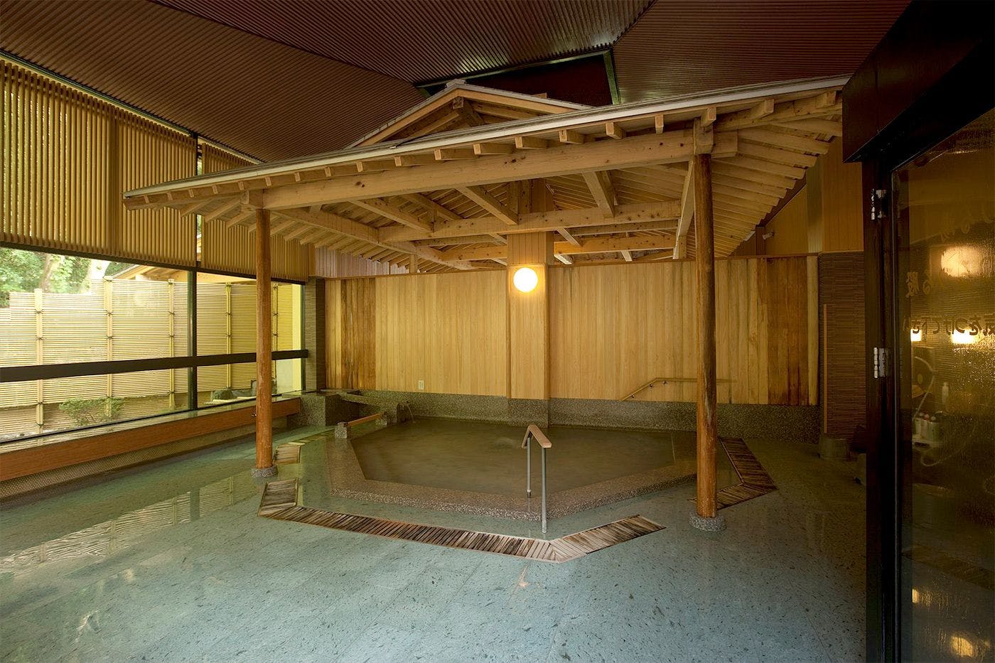Kanazawa Saigawa Onsen Kawabata no Yuyado Takitei