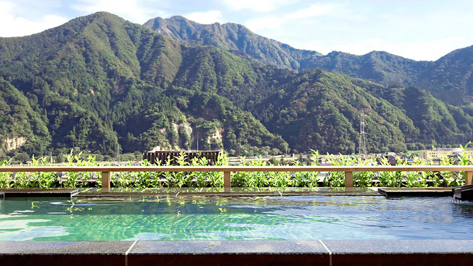Hotel Futaba: The Inn of Echigo Woven by Water
