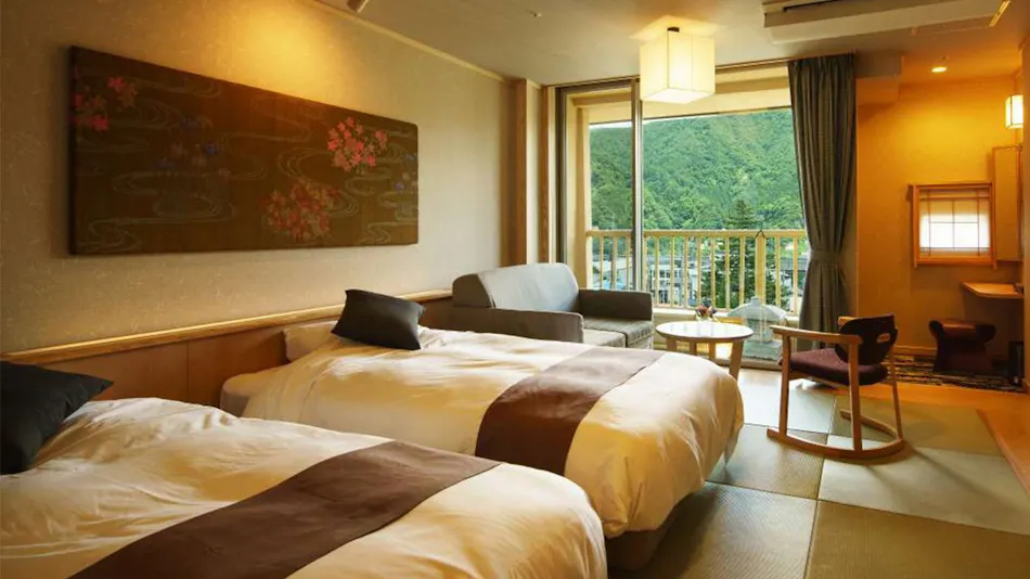 Hotel Futaba: The Inn of Echigo Woven by Water