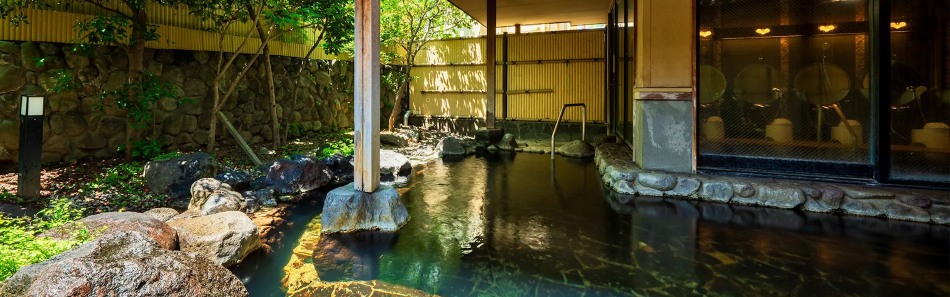別府温泉 竹と椿のお宿 花べっぷ