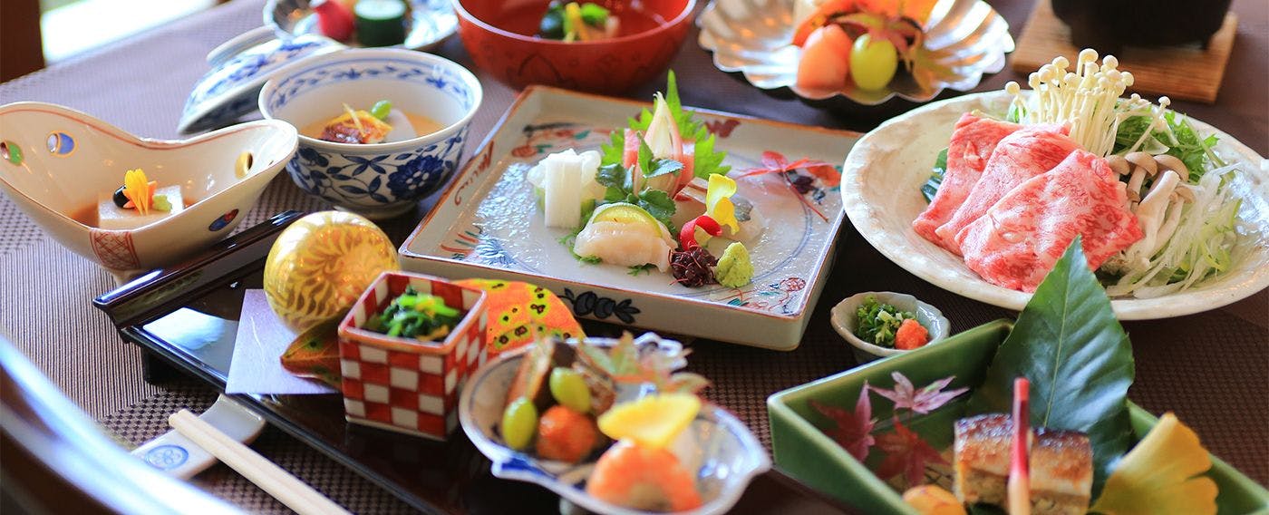 旅館 花屋 の空室状況を確認する 宿泊予約は 一休 Com