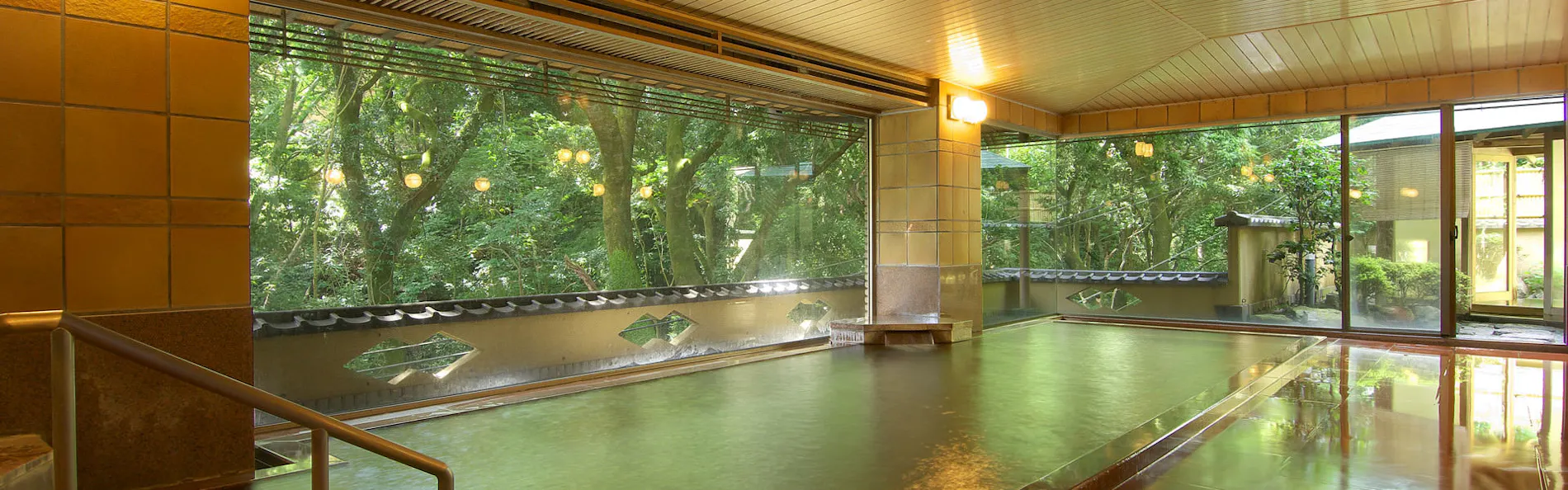 川堰苑 いすゞホテル