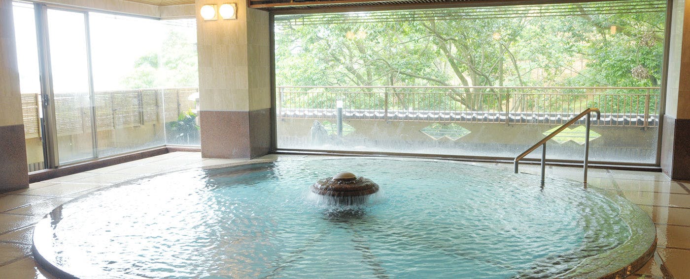 川堰苑 いすゞホテル