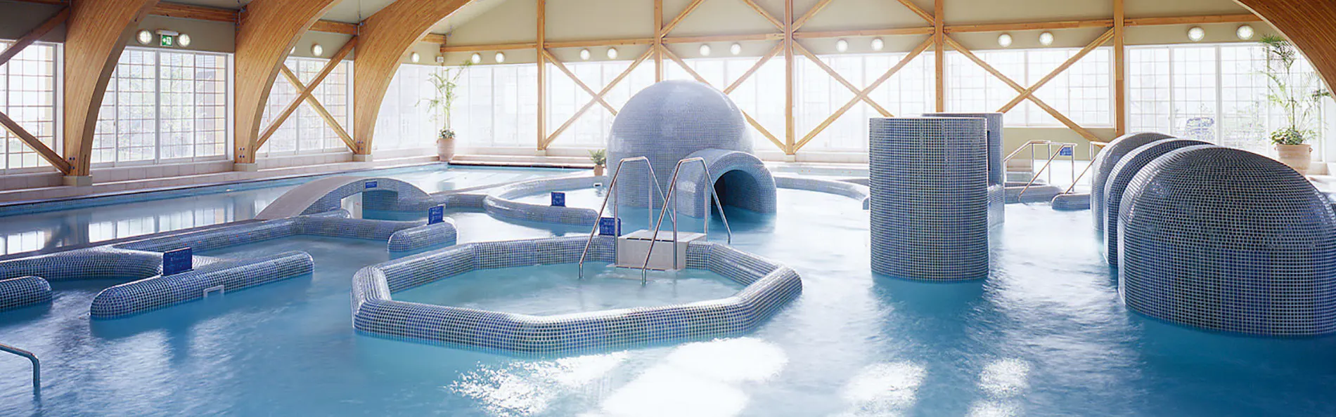 里山オーベルジュ&温泉ウェルネススパ 桜ヶ池クアガーデン