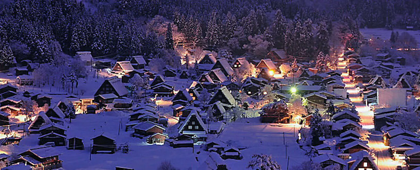 Musim Dingin Shirakawa-go: Pencahayaan Musim Dingin