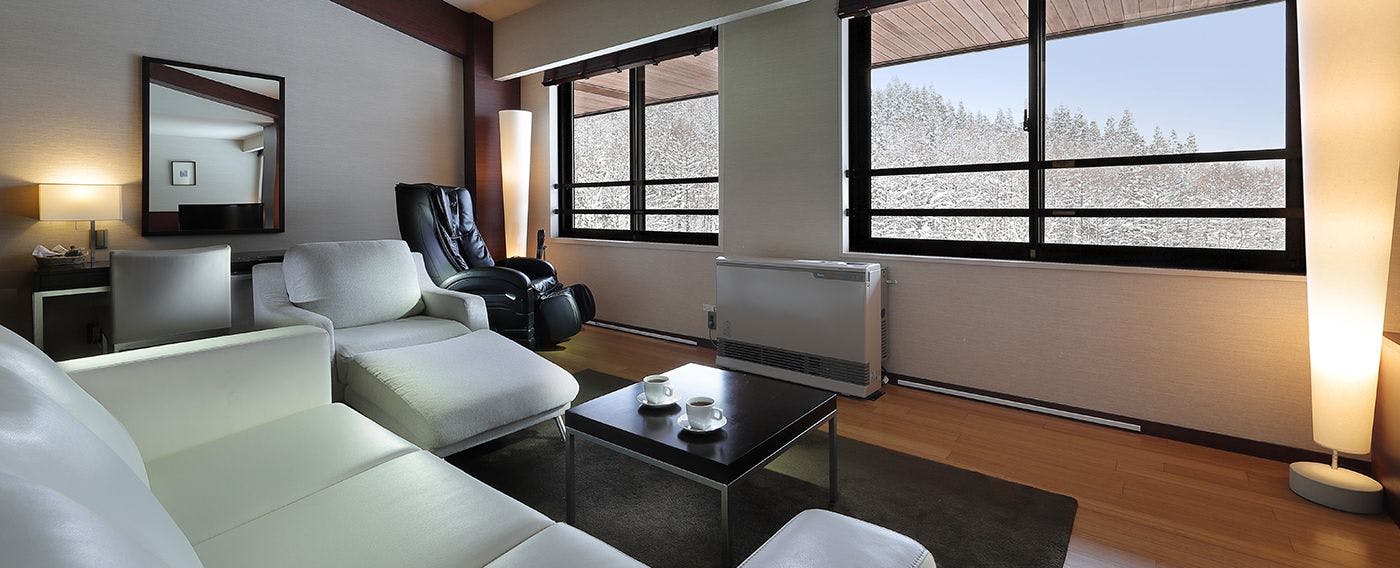 Jikagen-sen 100% Kakenagashi Takayama Ryujin Onsen Ryu Resort & Spa