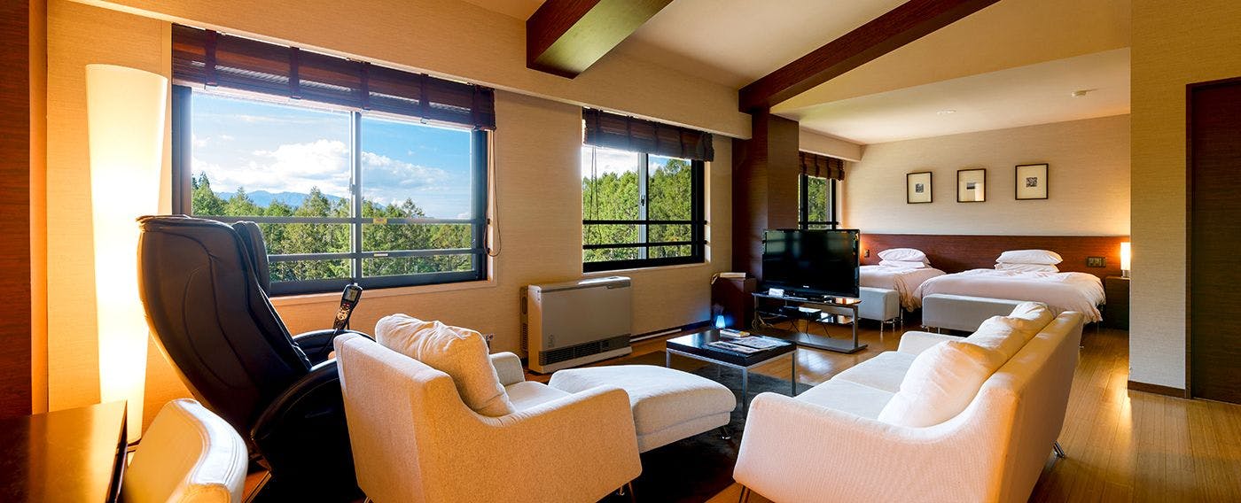 Jikagen-sen 100% Kakenagashi Takayama Ryujin Onsen Ryu Resort & Spa