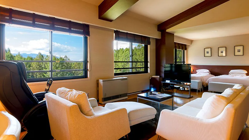 Jikagen-sen 100% Kakenagashi Takayama Ryujin Onsen Ryu Resort & Spa