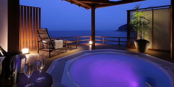 Qmbcmebcqmxrum Qmbcmebcqmxrum