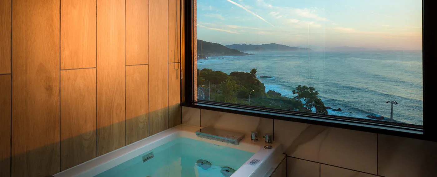 ตัวอย่างอ่างอาบน้ำในห้องพัก