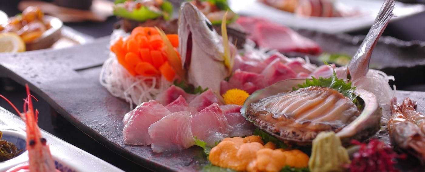 １日８組限定　～間人蟹と地魚料理～　大人の絶景隠れ宿　寿海亭