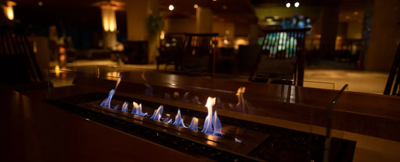 ナイトラウンジ