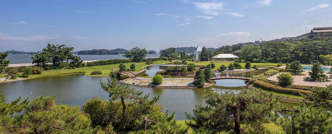 7000坪の水上庭園