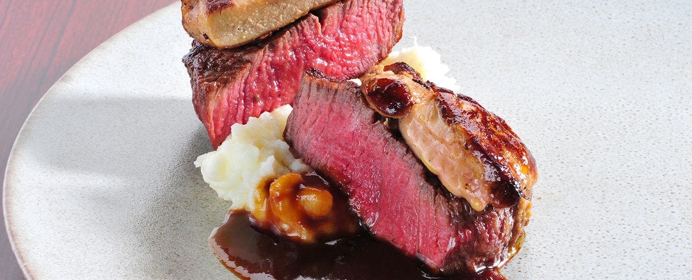 Daging fillet Kumano dan foie gras ala Rossini