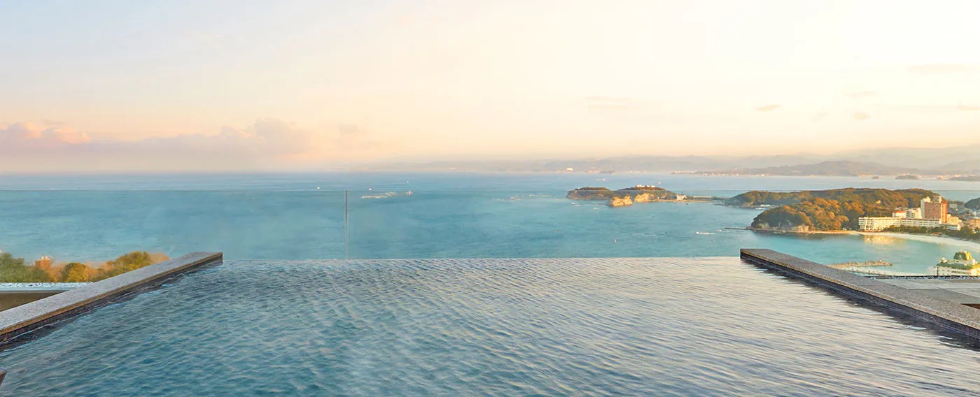 Kolam mandi terbuka 'Sora'