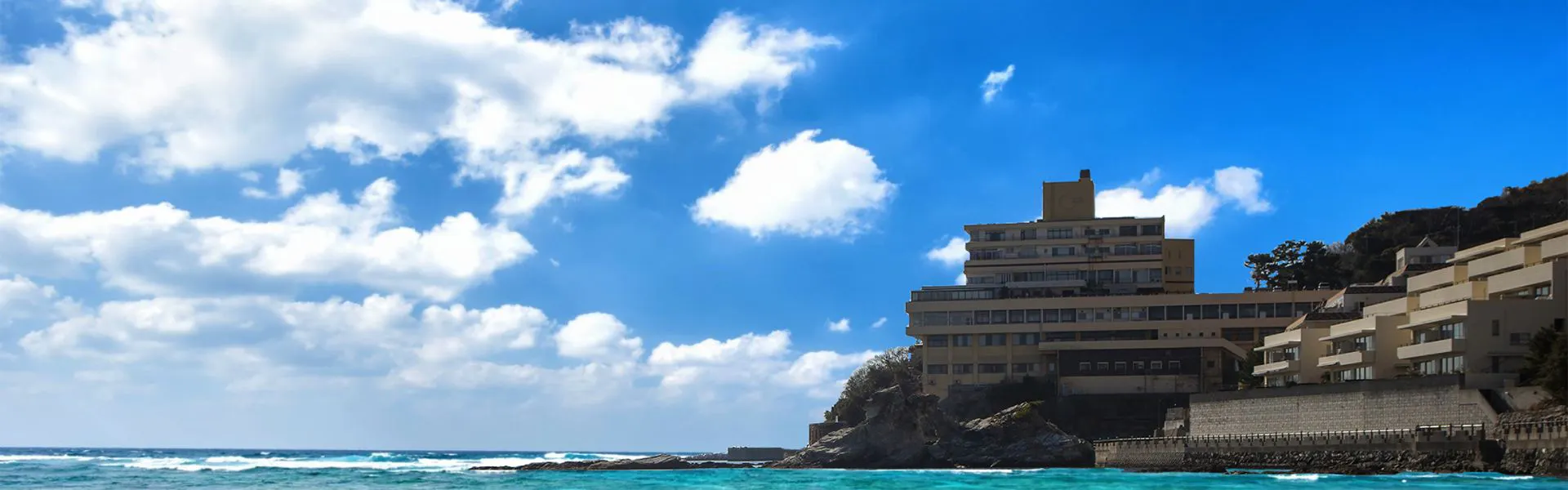 和歌の浦温泉　萬波　MANPA RESORT