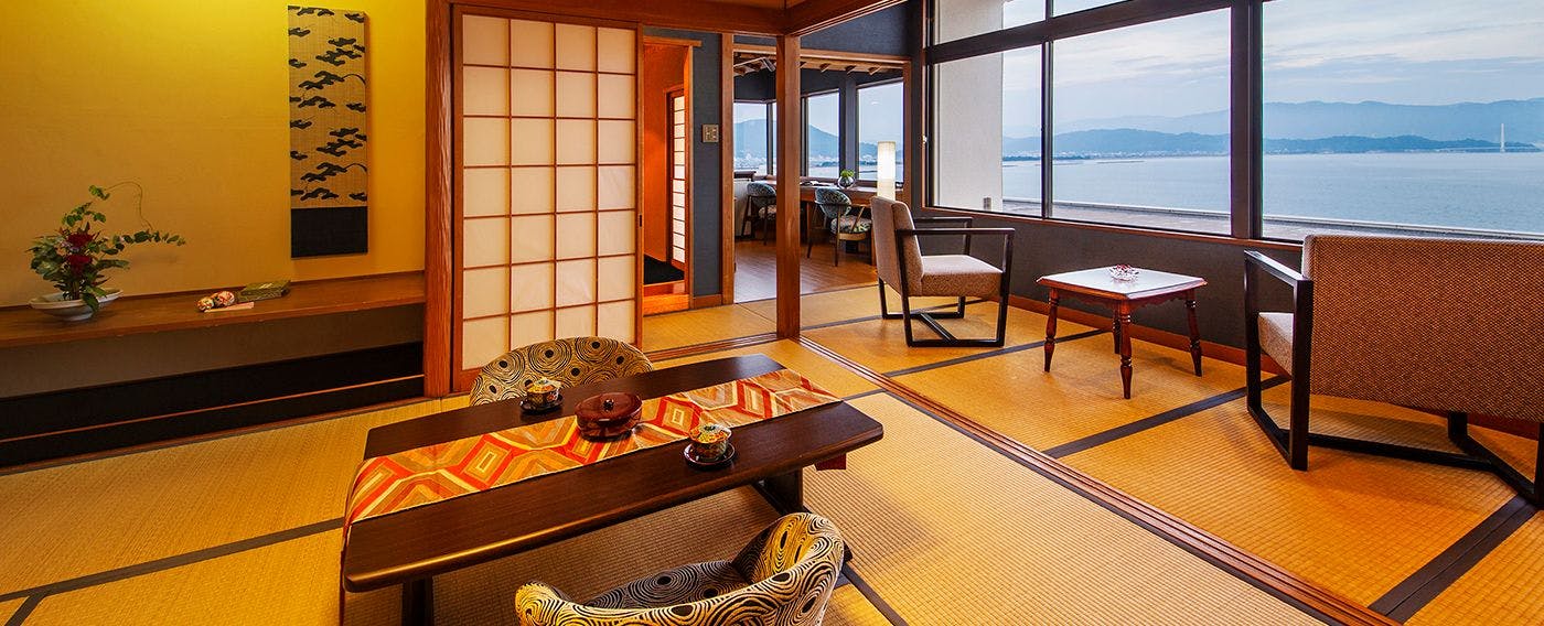 和歌の浦温泉　萬波　MANPA RESORT