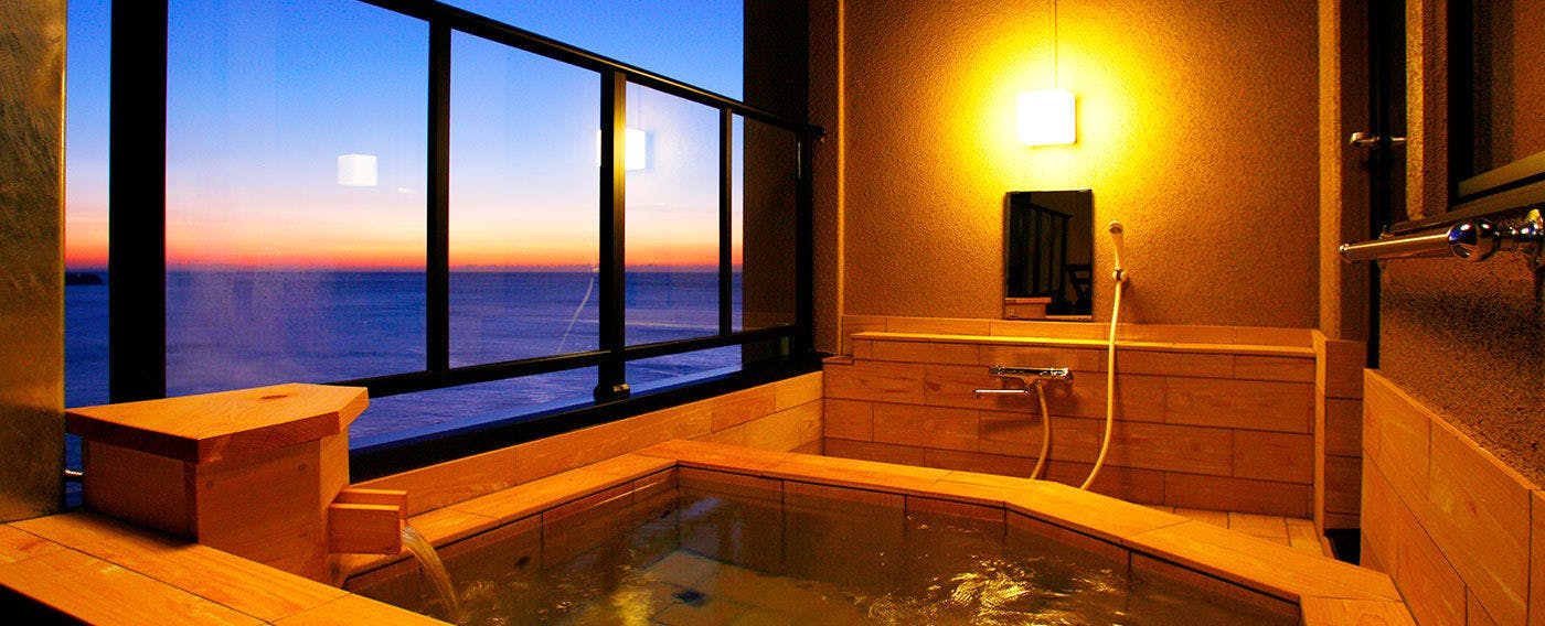 Hidden Hot Spring Inn Tsuki no Akari