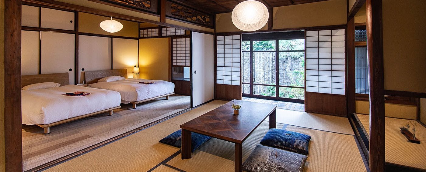 Trong khuôn viên cơ sở lưu trú