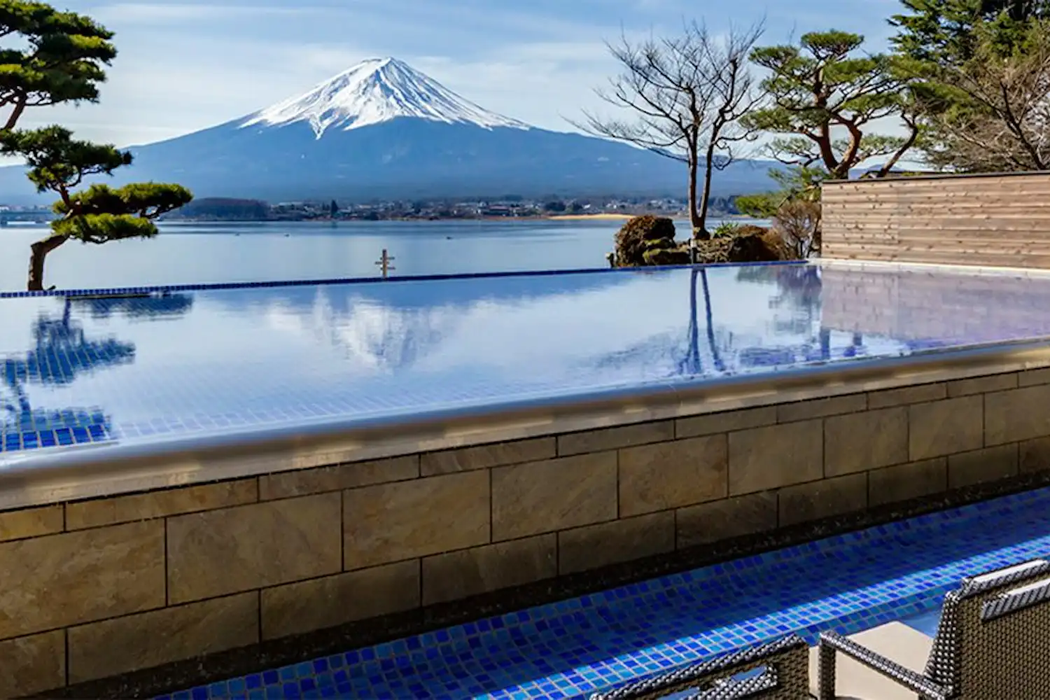 ระเบียงแช่เท้า