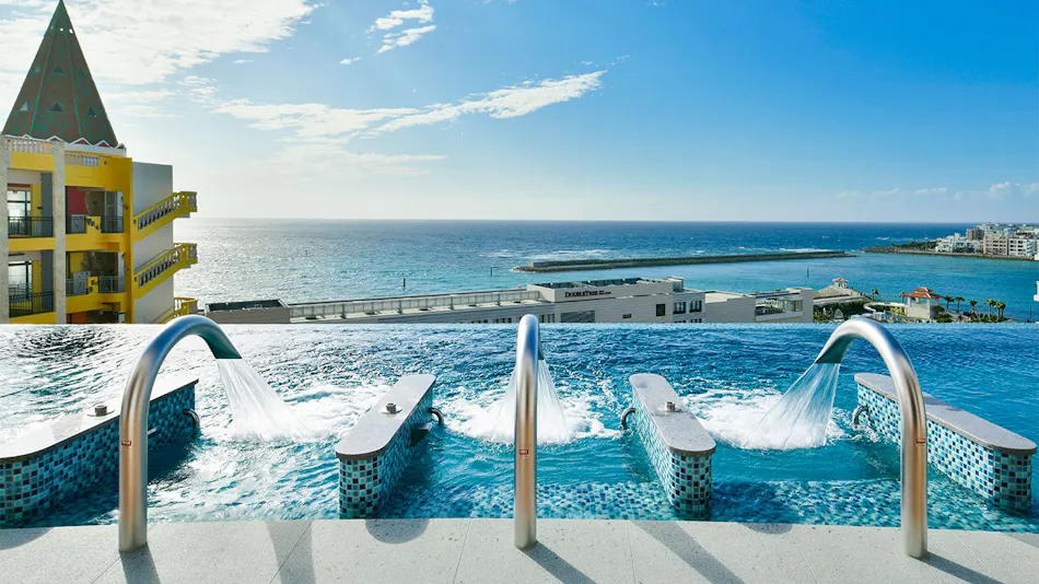Lequ Okinawa Chatan Spa & Resort