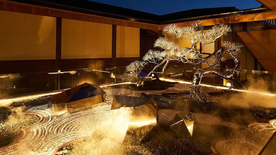 Villa Ryusei: A Guestroom with Open-Air Bath Nestled on the Hills of Ago Bay