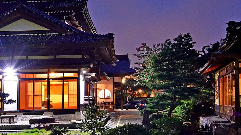 Aizu Higashiyama Onsen Tsuruya Higashiyama Main Temple