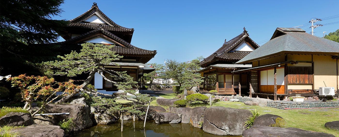 Aizu Higashiyama Onsen Tsuruya Higashiyama Main Temple