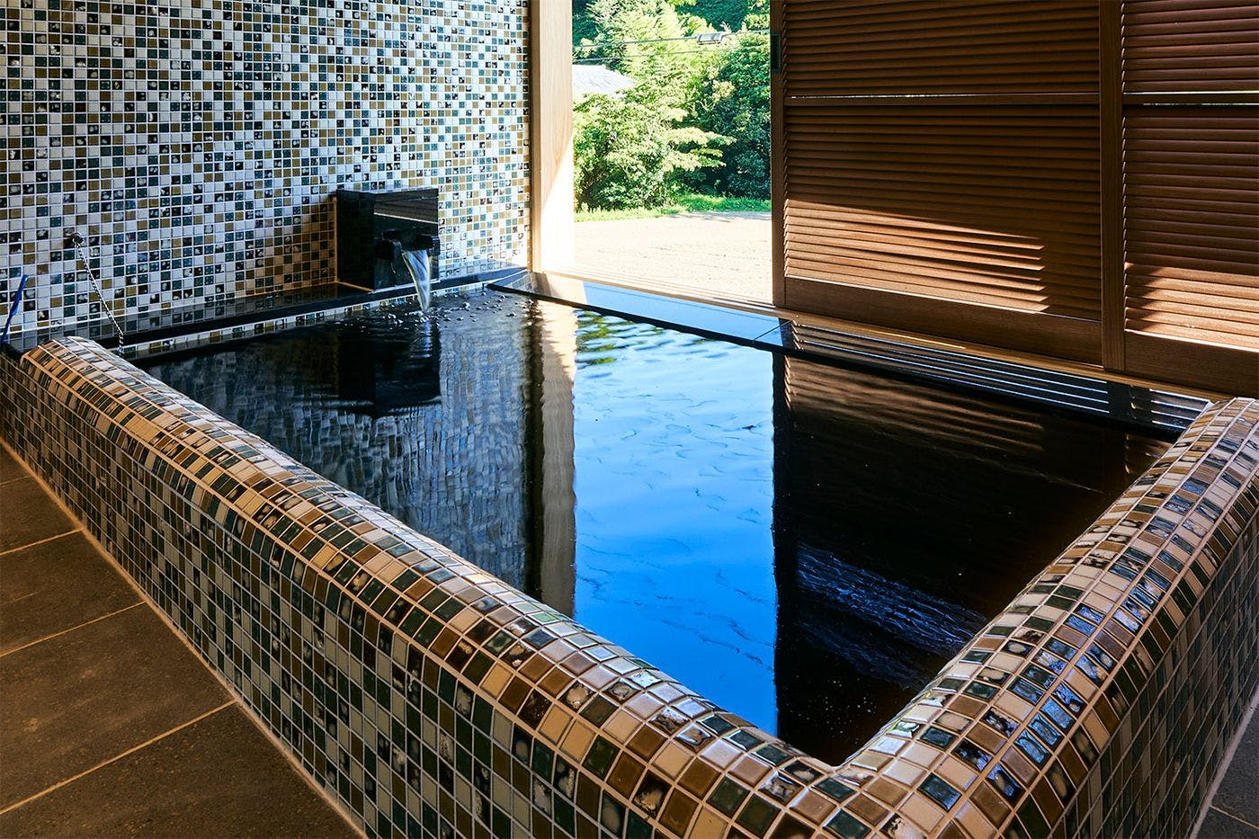 雫花 - 宿泊予約 - 一休.com